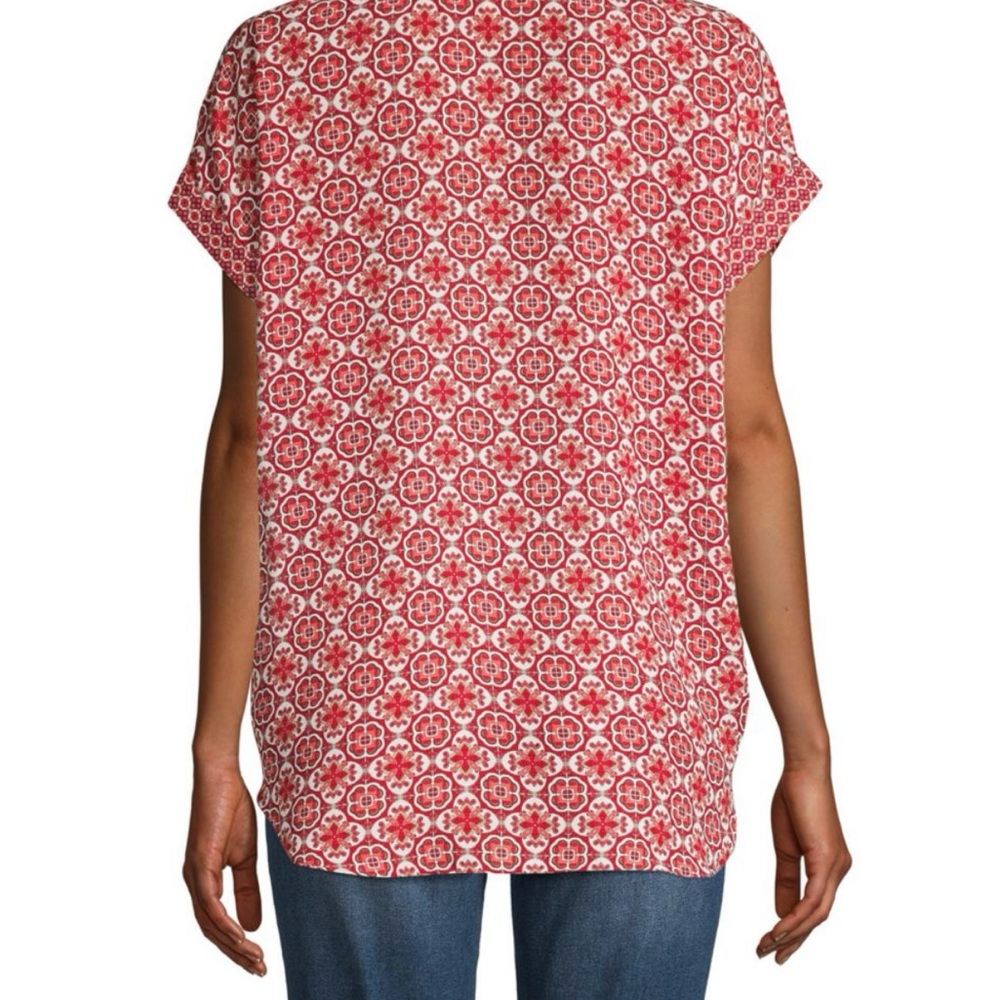 Women’s Max Studio Geometric Print V-Neck Blouse - size S - Picture 2 of 11